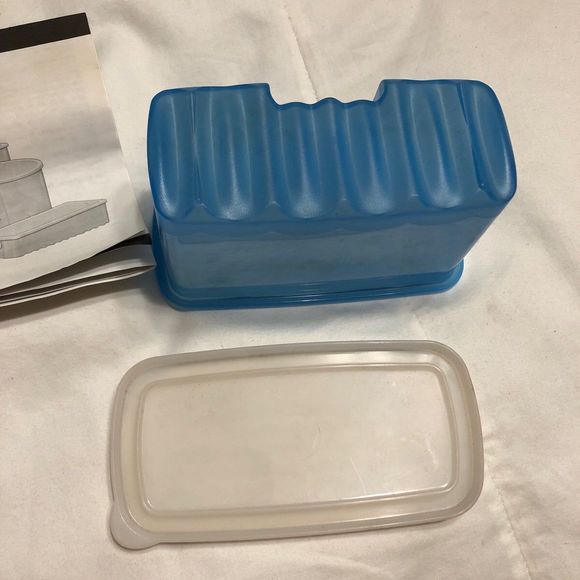 Tupperware FridgeSmart 6 Inch Kitchen Container NEW!! - Picture 4 of 7
